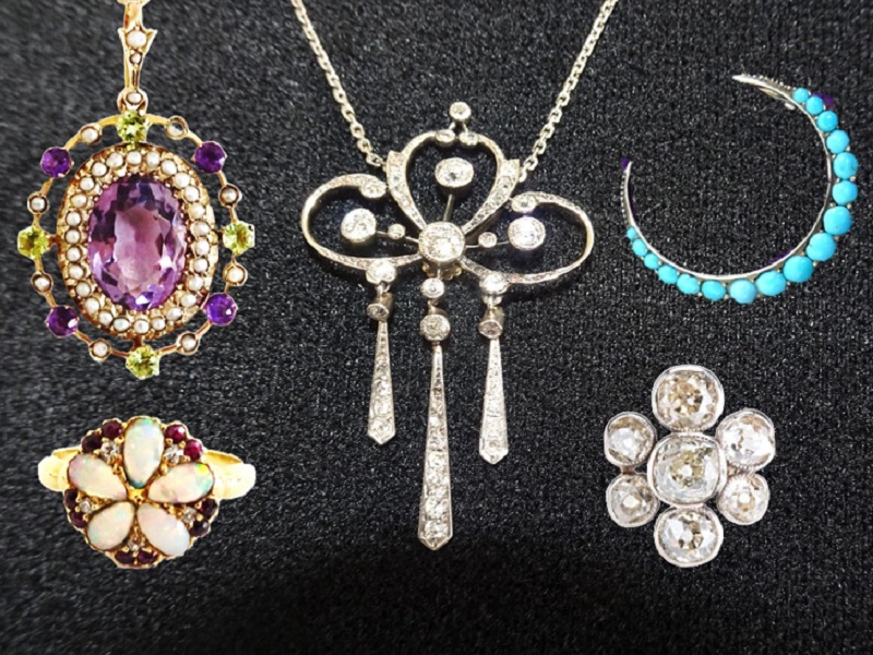 ゼロ02ニイ　2025.11  No. 283「ゼロ02ニイEX」をご覧くださいね！